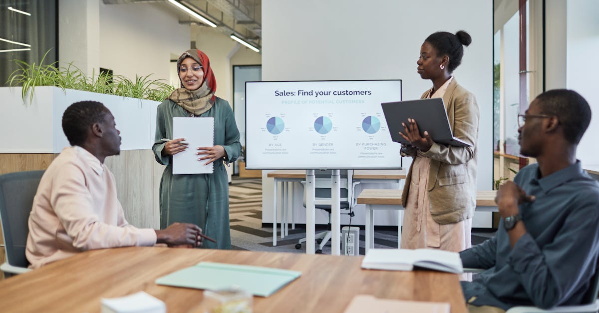 菠萝云实名账号：详情下载教程禾点点 APP