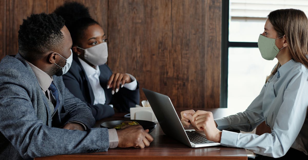 微信号白号批发：报税代理平台有哪些