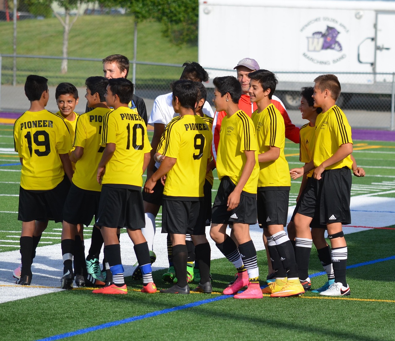 次元幻境：乐班班app详情下载教程